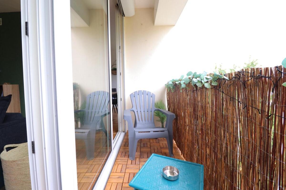 Le Ambroise - T3 Spacieux Et Calme Avec Parking Gratuit แบร์เฌอรัก ห้อง รูปภาพ