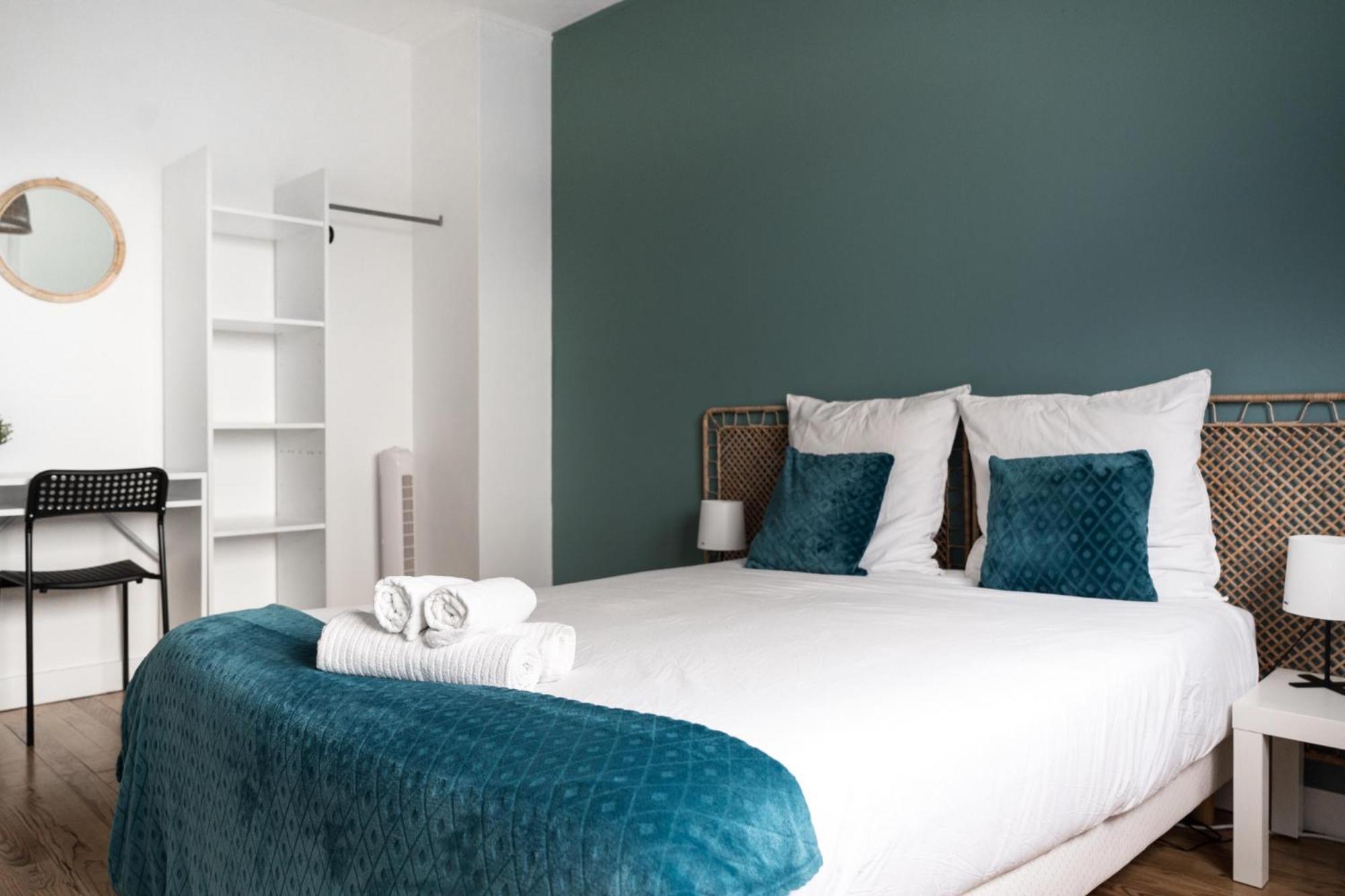 Le Ambroise - T3 Spacieux Et Calme Avec Parking Gratuit แบร์เฌอรัก ห้อง รูปภาพ