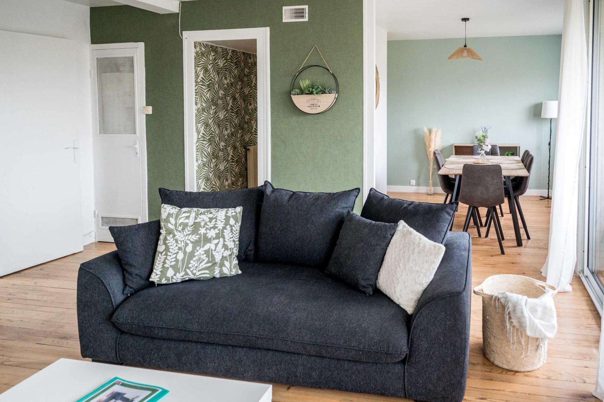 Le Ambroise - T3 Spacieux Et Calme Avec Parking Gratuit แบร์เฌอรัก ภายนอก รูปภาพ